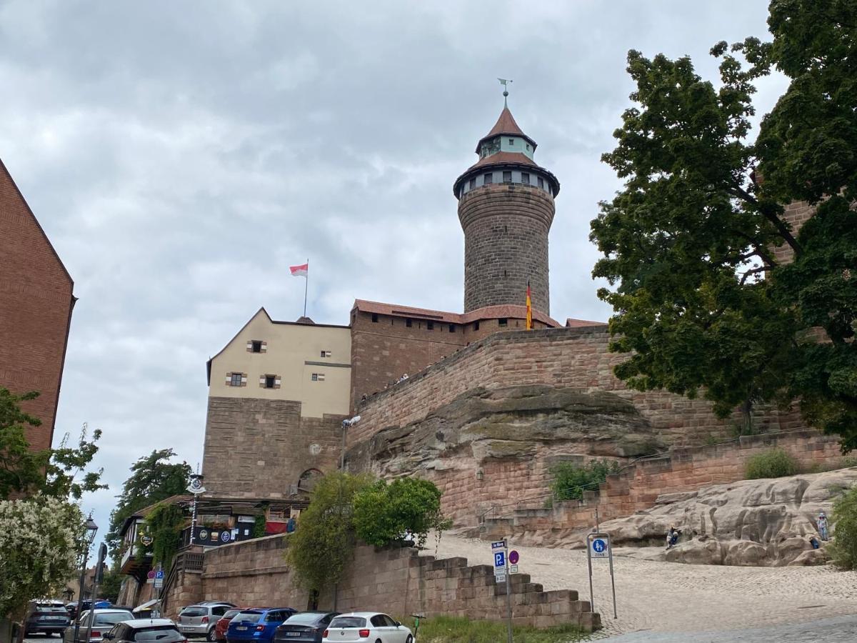 2-Zimmer-Appartment In Top-City-Lage Mit Parken Und Klimaanlage Nürnberg Eksteriør billede